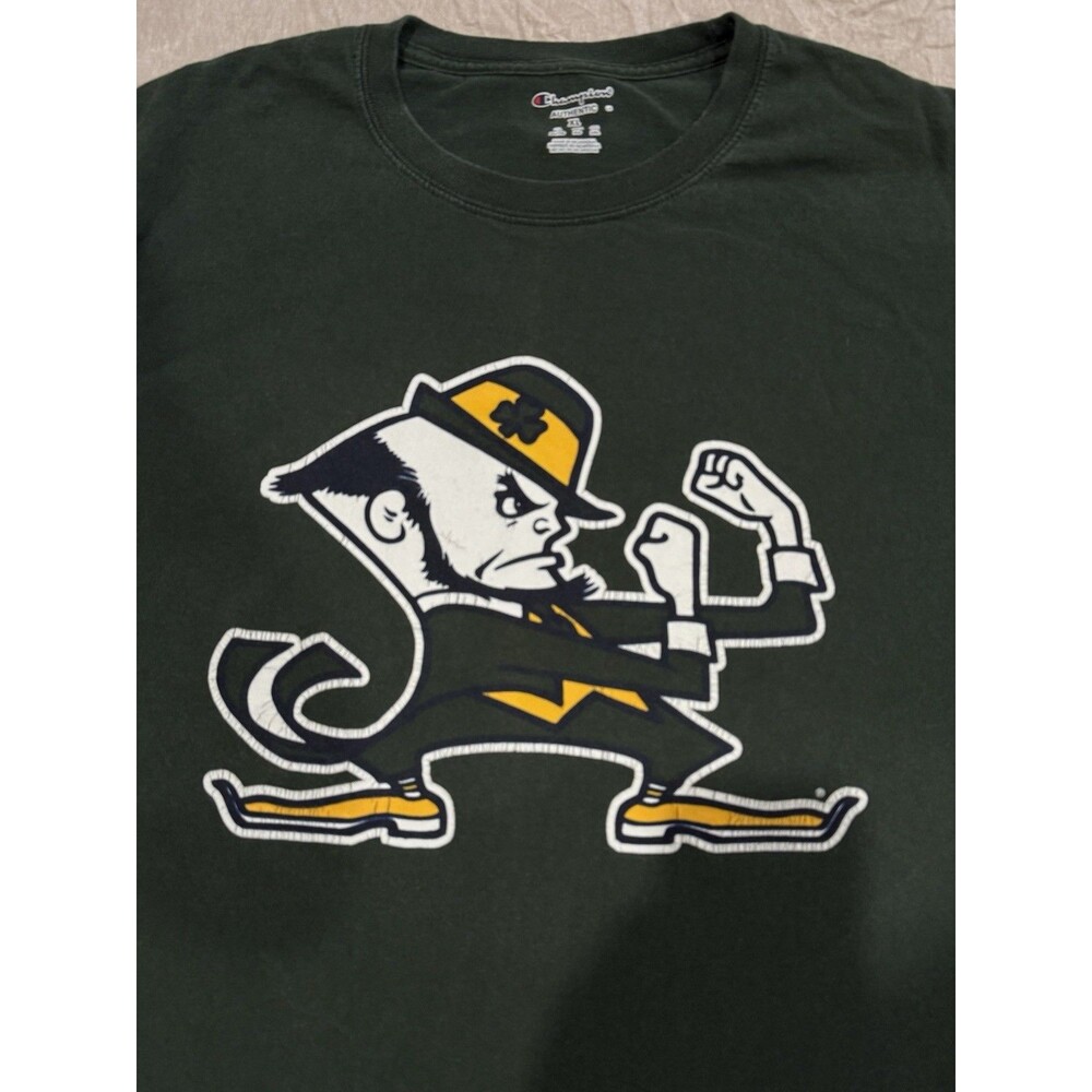 Notre Dame Fighting Irish Men’s Long Sleeve Champion T Shirt Green XL